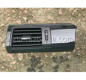 Дифлектор повітряного потоку правий Honda Accord 9 2012-2017 77620-T2F-A0 Дифлектор повітряного потоку правий Honda Accord 9 2012-2017 77620-T2F-A0