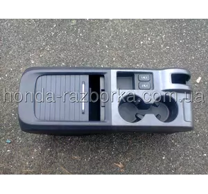 Консоль центральная Honda CR-V 2008 год Консоль центральная Honda CR-V 2008 год