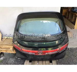 Крышка багажника Honda civic 5d Крышка багажника Honda civic 5d